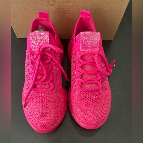Steve Madden Other - Steve Madden Girl’s Hot Pink Jserena Rhinestone Sz 3 Sneakers